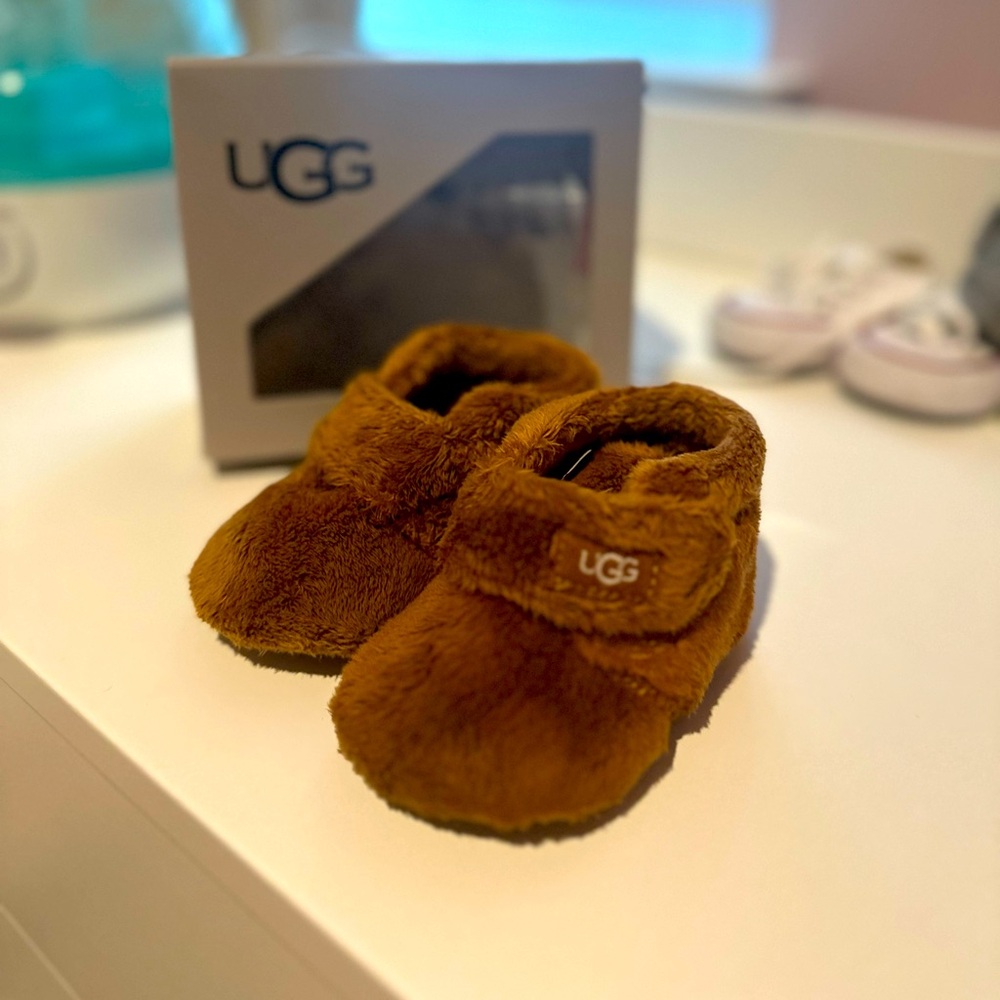 Ugg bixbee booties
